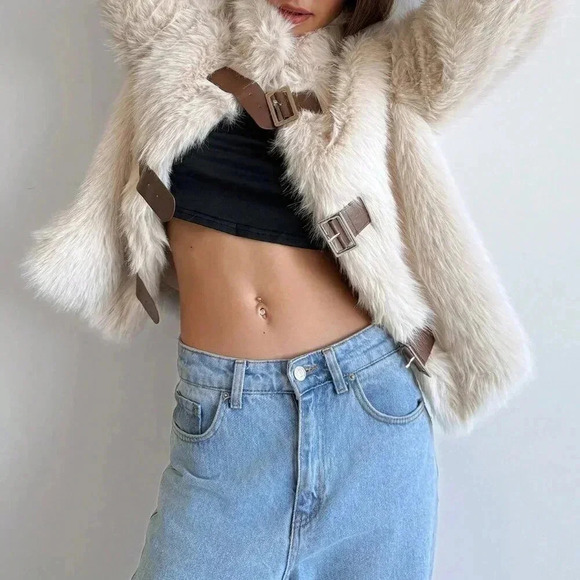 Apricot Casual Women's Stand Collar Fitted Long Sleeve Fluffy Button Jacket - Picture 8 of 9